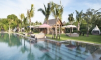 Pool - Villa Kayu - Umalas, Bali