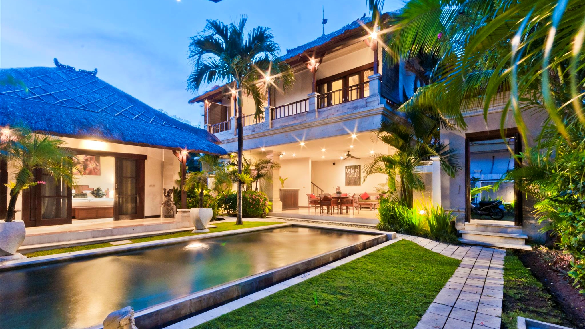 Villa Krisna | 2 bedrooms | Sleeps 4 | Pool | Oberoi Seminyak, Bali