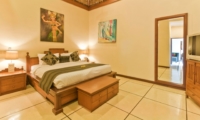 Bedroom with TV - Villa Krisna - Seminyak, Bali
