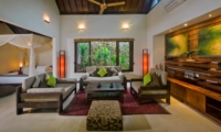 Bedroom with Sofa Set - Villa Kubu 10 - Seminyak, Bali