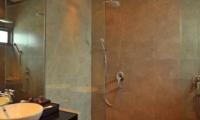 Bathroom with Shower - Villa La Sirena - Seminyak, Bali