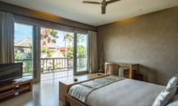 Bedroom and Balcony - Villa Lisa - Seminyak, Bali