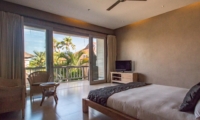 Bedroom with TV - Villa Lisa - Seminyak, Bali