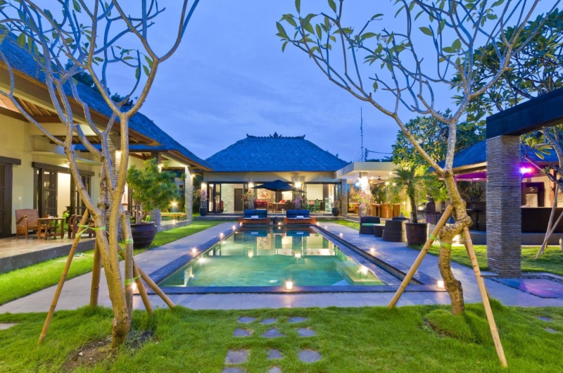Swimming Pool - Villa Mahkota - Seminyak, Bali