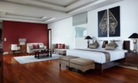Spacious Bedroom with Sofa - Villa Malaathina - Umalas, Bali