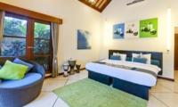 Bedroom with Seating Area - Villa Mango - Seminyak, Bali