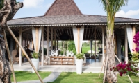 Outdoor Area - Villa Mannao - Kerobokan, Bali