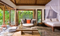 Bedroom with Seating Area - Villa Maya Retreat - Tabanan, Bali
