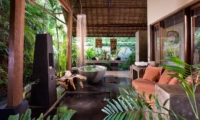 En-Suite Bathroom with Bathtub - Villa Maya Retreat - Tabanan, Bali