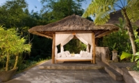 Outdoor Seating Area - Villa Maya Retreat - Tabanan, Bali
