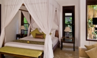 Bedroom with Mosquito Net - Villa Nilaya Residence - Seminyak, Bali