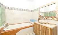 Bathroom with Bathtub - Villa Orchid Sanur - Sanur, Bali