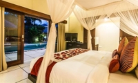 Bedroom with Pool View - Villa Saphir - Seminyak, Bali
