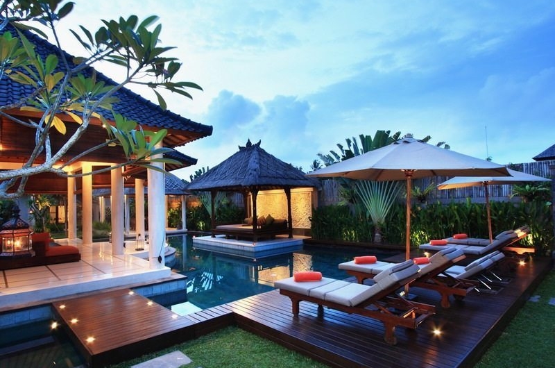 Gardens and Pool - Villa Sesari - Seminyak, Bali