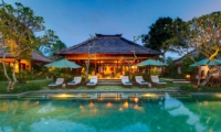 Night View - Villa Surya Damai - Umalas, Bali