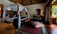 Bedroom with Seating Area - Villa Surya Damai - Umalas, Bali