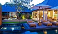 Gardens and Pool at Night - Villa Tenang - Batubelig, Bali