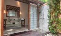 His and Hers Bathroom - Villa Tirtadari - Canggu, Bali