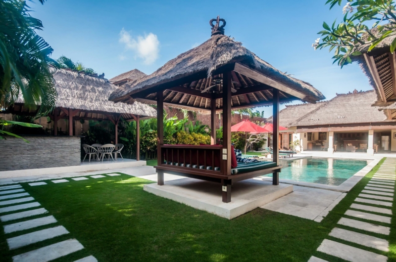 Pool Bale - Villa Vara - Seminyak, Bali