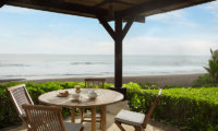 Outdoor Dining with Sea View - Villa Waringin - Pererenan, Bali