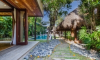 Pathway - Villa Yoga - Seminyak, Bali