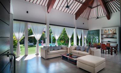 Lounge Area with Pool View - Villa Alice Dua - Seminyak, Bali