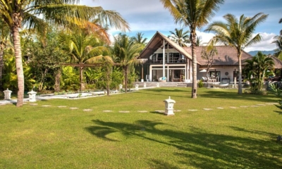 Tropical Garden - Villa Aparna - Lovina, Bali