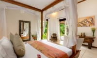 Bedroom with Mirror - Villa Beten Bukit - North Bali, Bali