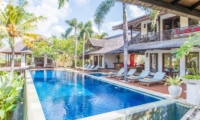 Sun Loungers - Villa Coraffan - Canggu, Bali
