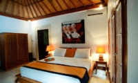 Bedroom with Table Lamps - Villa Dewata I - Seminyak, Bali