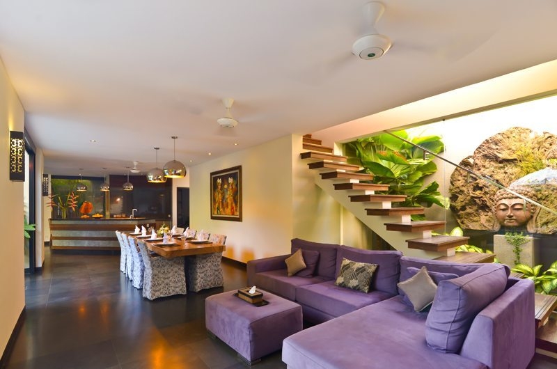 Indoor Living and Dining Area - Villa Elok - Batubelig, Bali