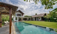 Swimming Pool - Villa Kavya - Canggu, Bali