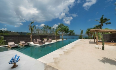 Swimming Pool with Sea View - Villa Kingfisher - Nusa Lembongan, Bali