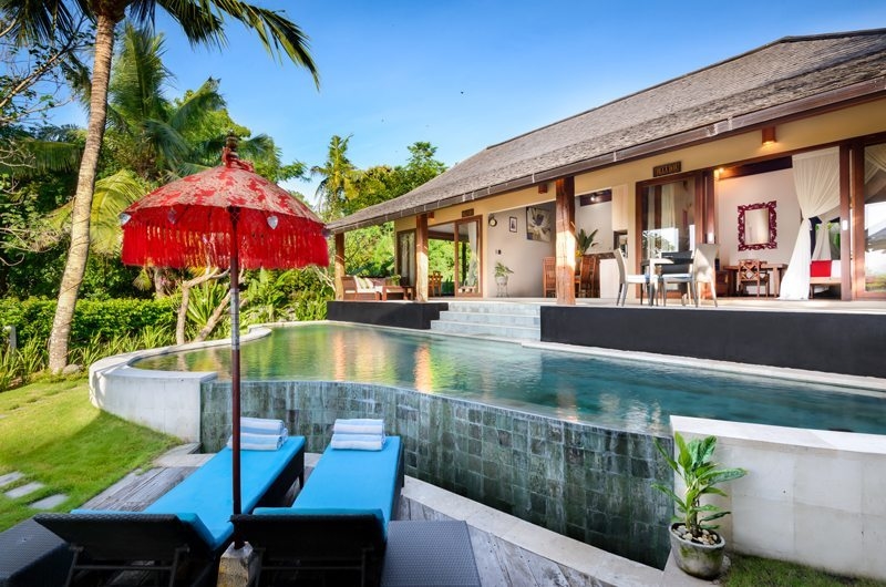 Reclining Sun Loungers - Villa Kubu Bidadari - Canggu, Bali