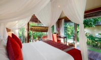 Bedroom with Garden View - Villa Kubu Bidadari - Canggu, Bali