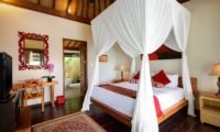 Bedroom with Mosquito Net - Villa Kubu Bidadari - Canggu, Bali