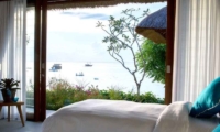 Bedroom with Sea View - Villa Lago - Nusa Lembongan, Bali