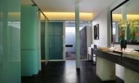 En-Suite Bathroom - Villa Latitude Bali - Uluwatu, Bali