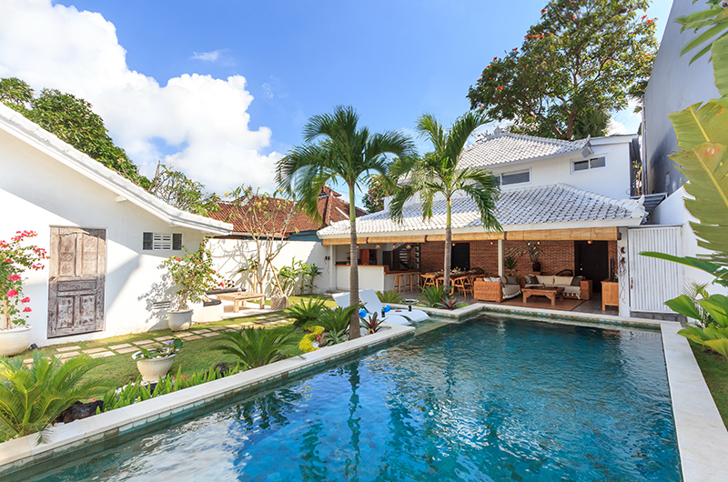 Swimming Pool - Villa Madura - Seminyak, Bali