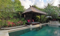 Pool Bale - Villa Maju - Seminyak, Bali