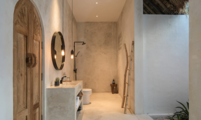 Bathroom - Villa Massilia Dua - Seminyak, Bali