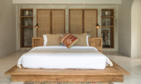Bedroom with Side Lamps - Villa Massilia Dua - Seminyak, Bali