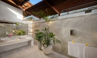 His and Hers Bathroom with Shower - Villa Noa - Seminyak, Bali