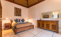 Bedroom with Mirror - Villa Rasi - Seminyak, Bali