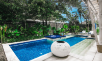 Pool Side Loungers - Villa Sari - Nusa Lembongan, Bali