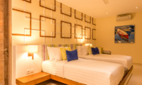 Bedroom with Twin Beds - Villa Seriska Jimbaran - Jimbaran, Bali