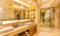 En-Suite Bathroom with Shower - Villa Seriska Jimbaran - Jimbaran, Bali