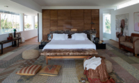 Bedroom with Seating Area - Villa Suami - Canggu, Bali