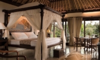Spacious Bedroom - Kamandalu Ubud - Ubud, Bali