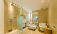 Bathroom with Shower - Villa Bianca Canggu - Canggu , Bali